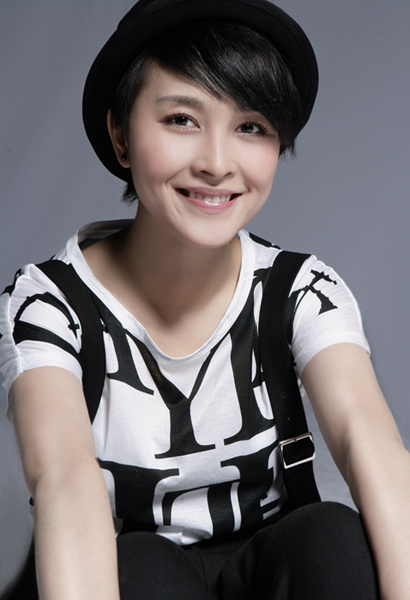 厉娜.jpg