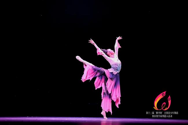 剧目3.jpg 剧目3.jpg