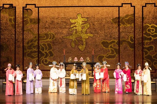 小百花班 后拜寿.jpg